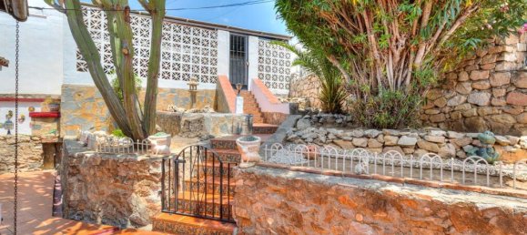 3 bedrooms Villa in Fuengirola, Spain No. 185671 37