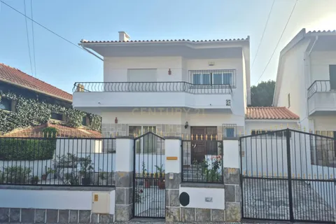 4 Schlafzimmer Haus in Cascais, Portugal, Nr. 348244