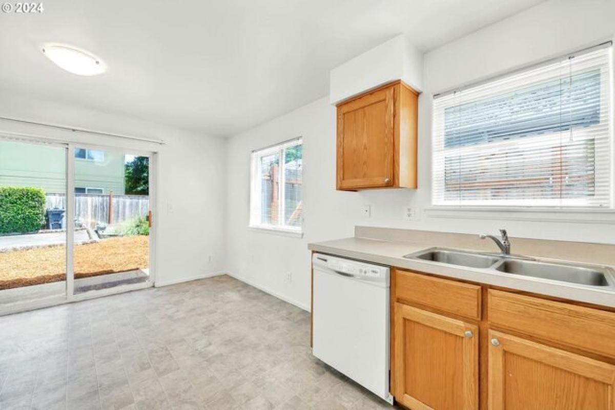 6 bedrooms House in Eugene, USA No. 427797