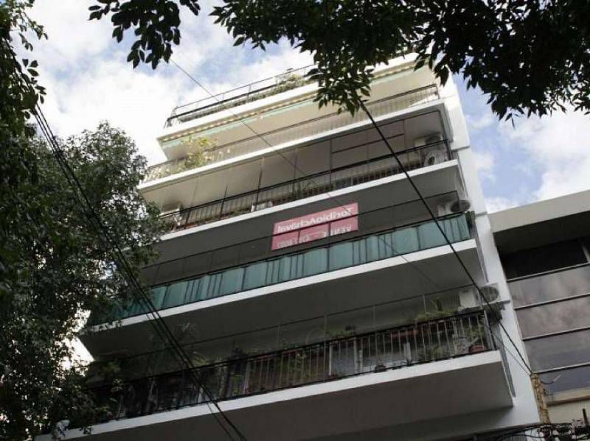 4 bedrooms Apartment in Buenos Aires, Argentina No. 72774