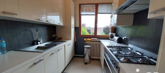 4 bedrooms House in Montfermeil, France No. 315349 3