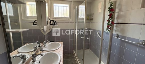 2 bedrooms House in Pamiers, France No. 284324 4