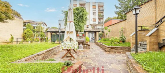 4 Schlafzimmer Wohnung in Pioltello, Italy, Nr. 341019 6