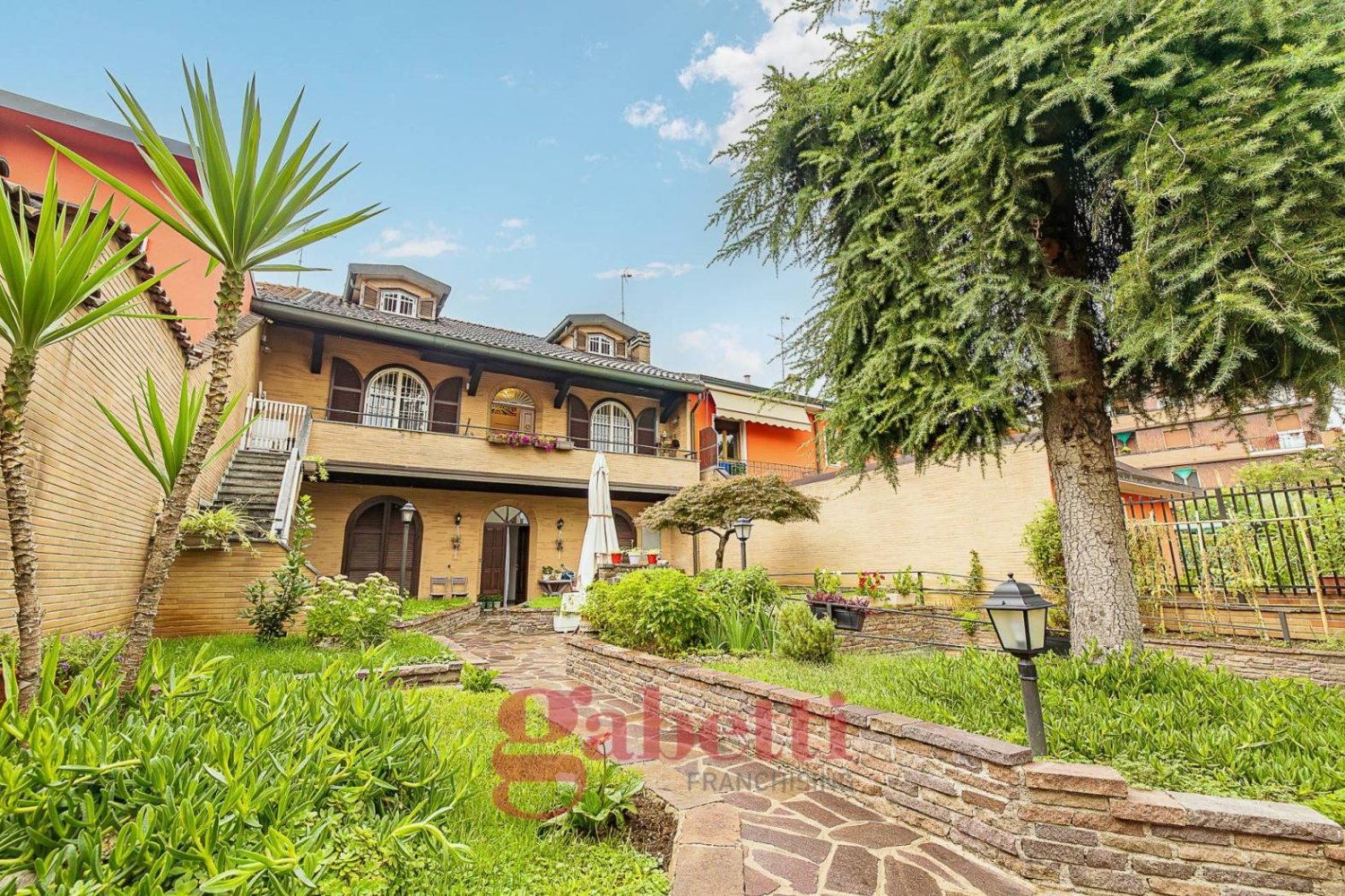 4 Schlafzimmer Wohnung in Pioltello, Italy, Nr. 341019