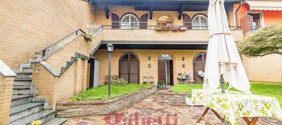 4 Schlafzimmer Wohnung in Pioltello, Italy, Nr. 341019 9