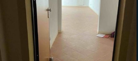 3غرفة شقة في Ferrara, Italy رقم 19603 7