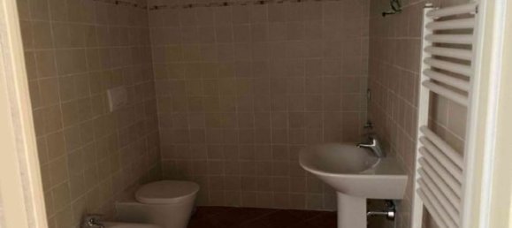 3غرفة شقة في Ferrara, Italy رقم 19603 11