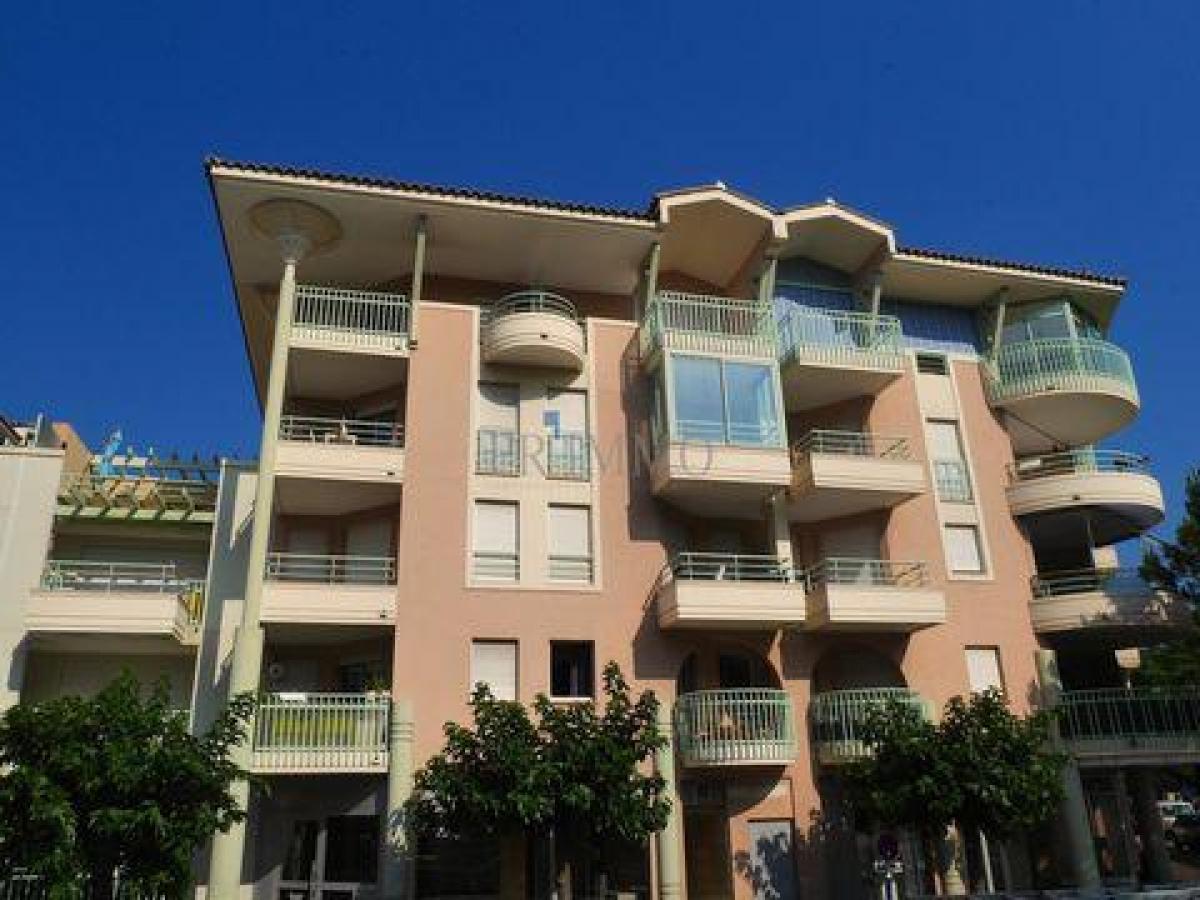 Studio-Eigentumswohnung in Frejus, France, Nr. 10428