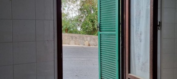 7 rooms Apartment in Casamicciola Terme, Italy No. 15007 3