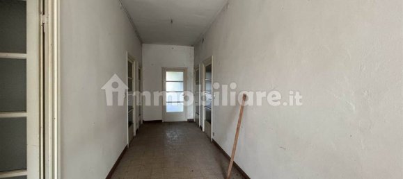 4 Schlafzimmer Wohnung in San Giorgio Piacentino, Italy, Nr. 193335 8