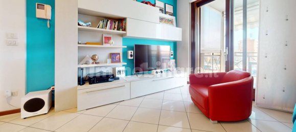 2 Schlafzimmer Wohnung in Turin, Italy, Nr. 193242 4