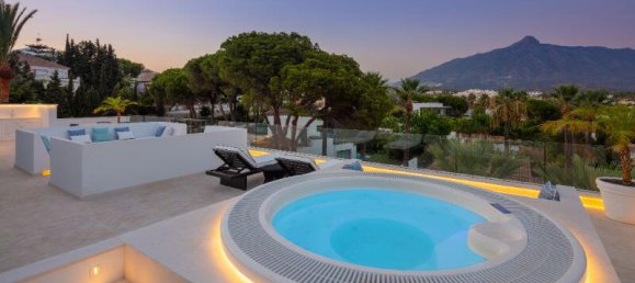 5 غرف نوم فيلا في Marbella, Spain رقم 71511 23