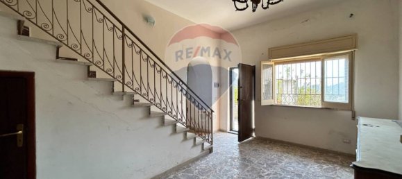 3 bedrooms House in Gaggi, Italy No. 126851 8