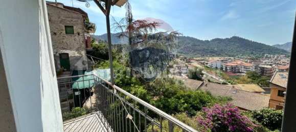 3 bedrooms House in Gaggi, Italy No. 126851 16