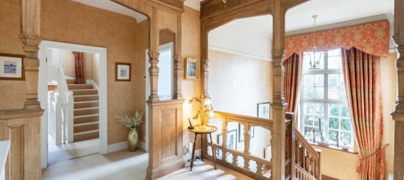 8 bedrooms House in Streatham, United Kingdom No. 13156 63