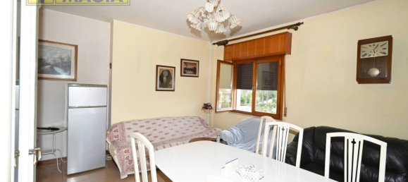 3 bedrooms Apartment in Monsampolo del Tronto, Italy No. 124701 2