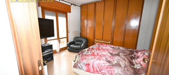 3 bedrooms Apartment in Monsampolo del Tronto, Italy No. 124701 11