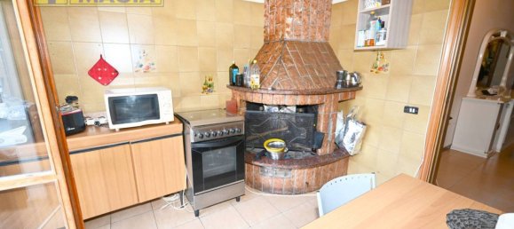 3 bedrooms Apartment in Monsampolo del Tronto, Italy No. 124701 4