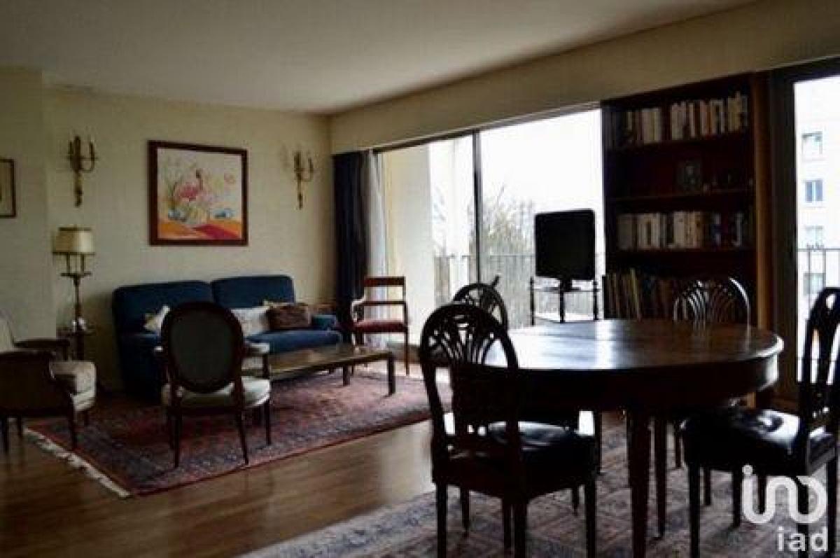 شقة 3 غرف نوم  في Thiais, France رقم 23925