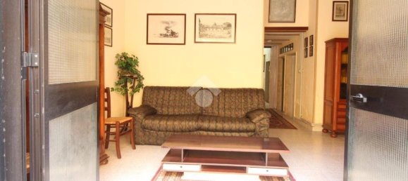 Oficina en Brindisi, Italy 61 m² No. 80072 2