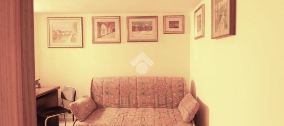 Oficina en Brindisi, Italy 61 m² No. 80072 5