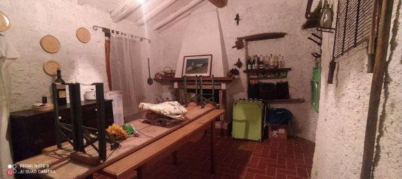 3 rooms House in Stazzema, Italy No. 226599 10