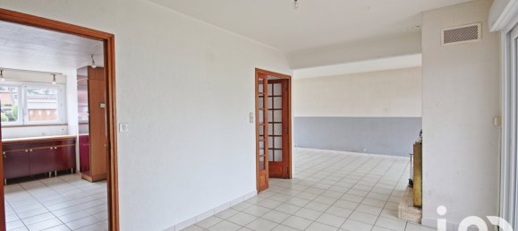 4 bedrooms House in Arras, France No. 268302 3