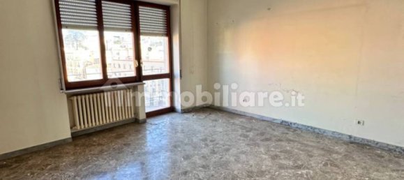 3 Schlafzimmer Wohnung in Benevento, Italy, Nr. 114332 11