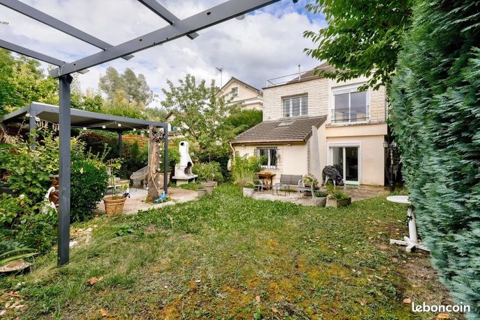 3 غرف نوم منزل في Franconville, France رقم 301216