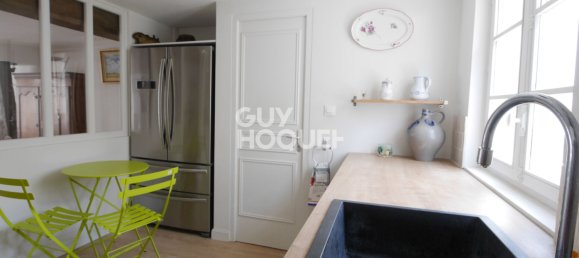 2 bedrooms Apartment in Chartres, France No. 253218 4