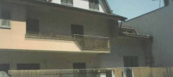 3 rooms Villa in Caivano, Italy No. 307149 11