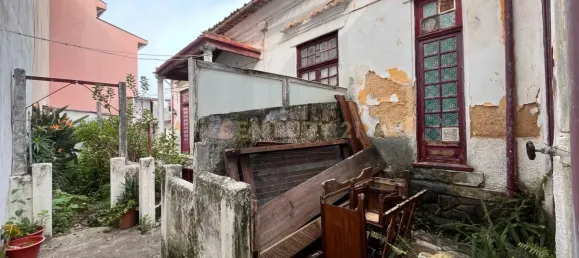 4 bedrooms Villa in Espinho, Portugal No. 30064 6