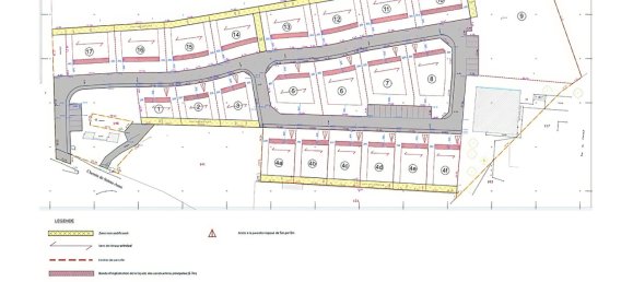 482m² Land in Thionville, France No. 75101 4