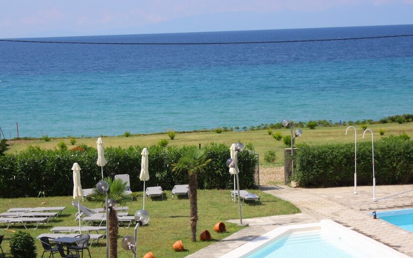 4000m² Townhouse in Chalkidiki, Greece No. 3649