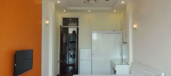 Studio in Tay Ho, Vietnam No. 4979 4