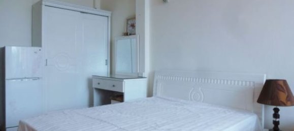 Studio in Tay Ho, Vietnam No. 4979 5