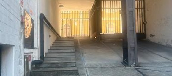 25m² Garage in Monza, Italy No. 281273 2