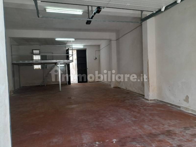 45m² Warehouse in Syracuse, Italy No. 243017