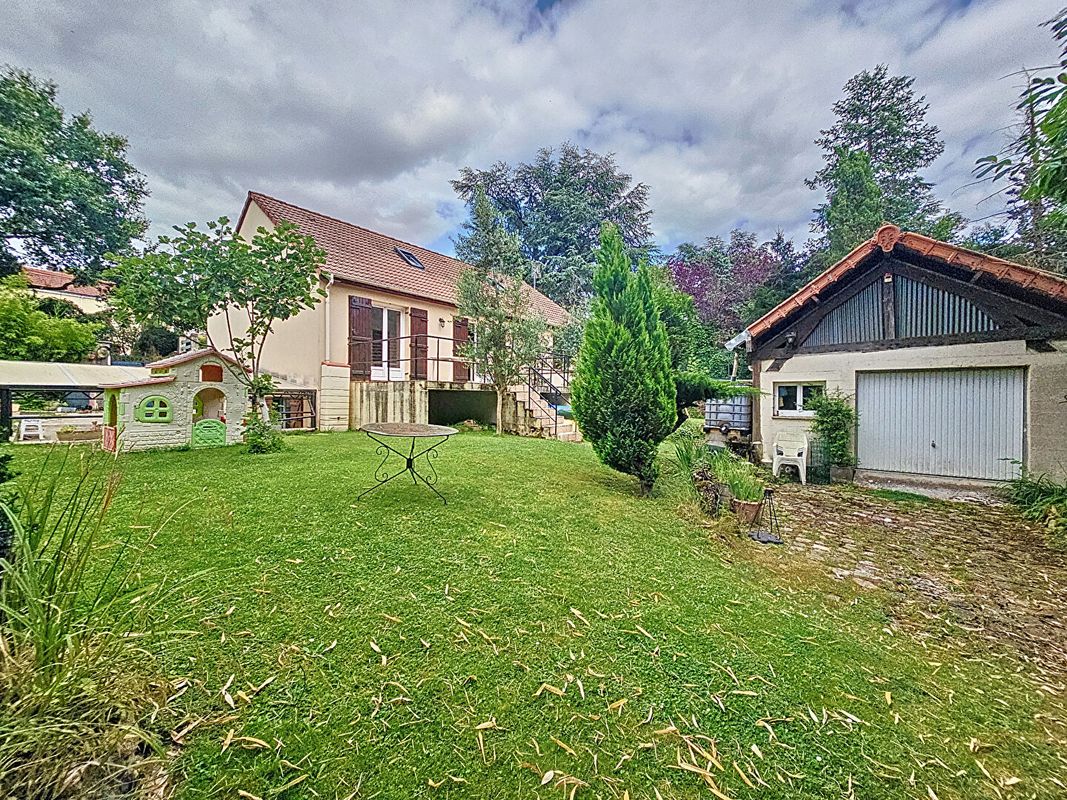 3 bedrooms House in Champlan, France No. 177967