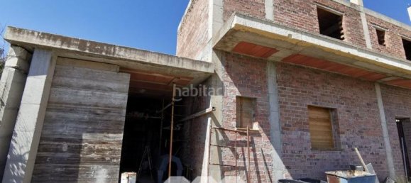 6 bedrooms House in Alcaucin, Spain No. 41563 4