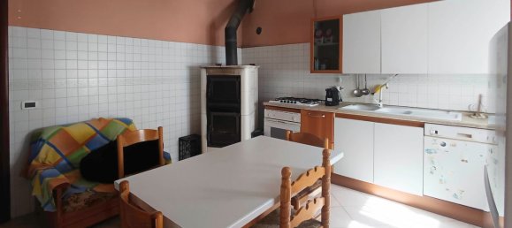 Casa de 6 divisões em L'Aquila, Italy N.º 290385 10