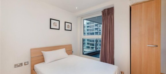 2 Schlafzimmer Wohnung in Fulham, United Kingdom, Nr. 11024 6