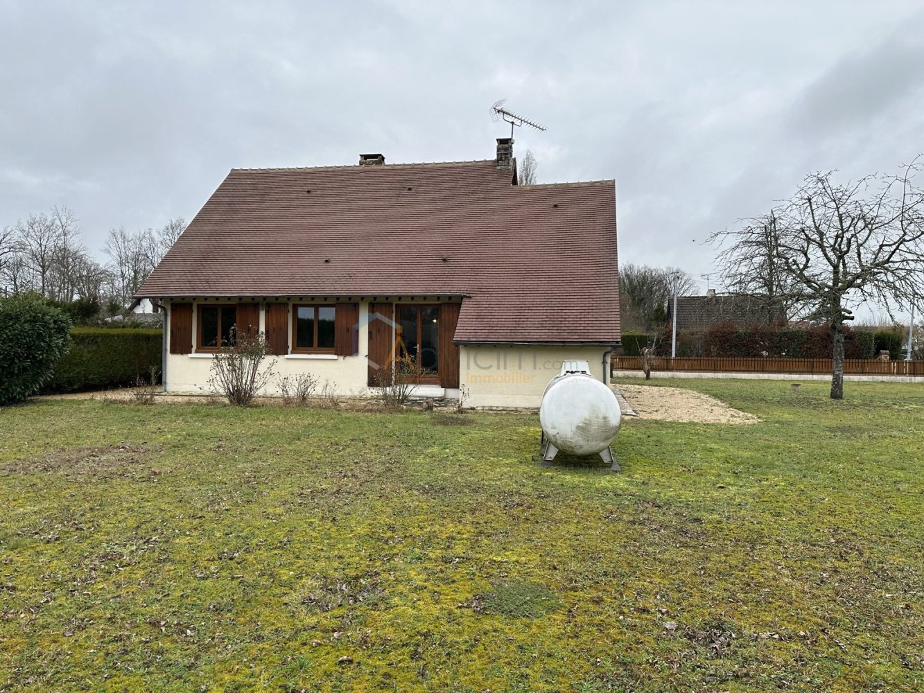 4 Schlafzimmer Haus in Courtenay, France, Nr. 75302