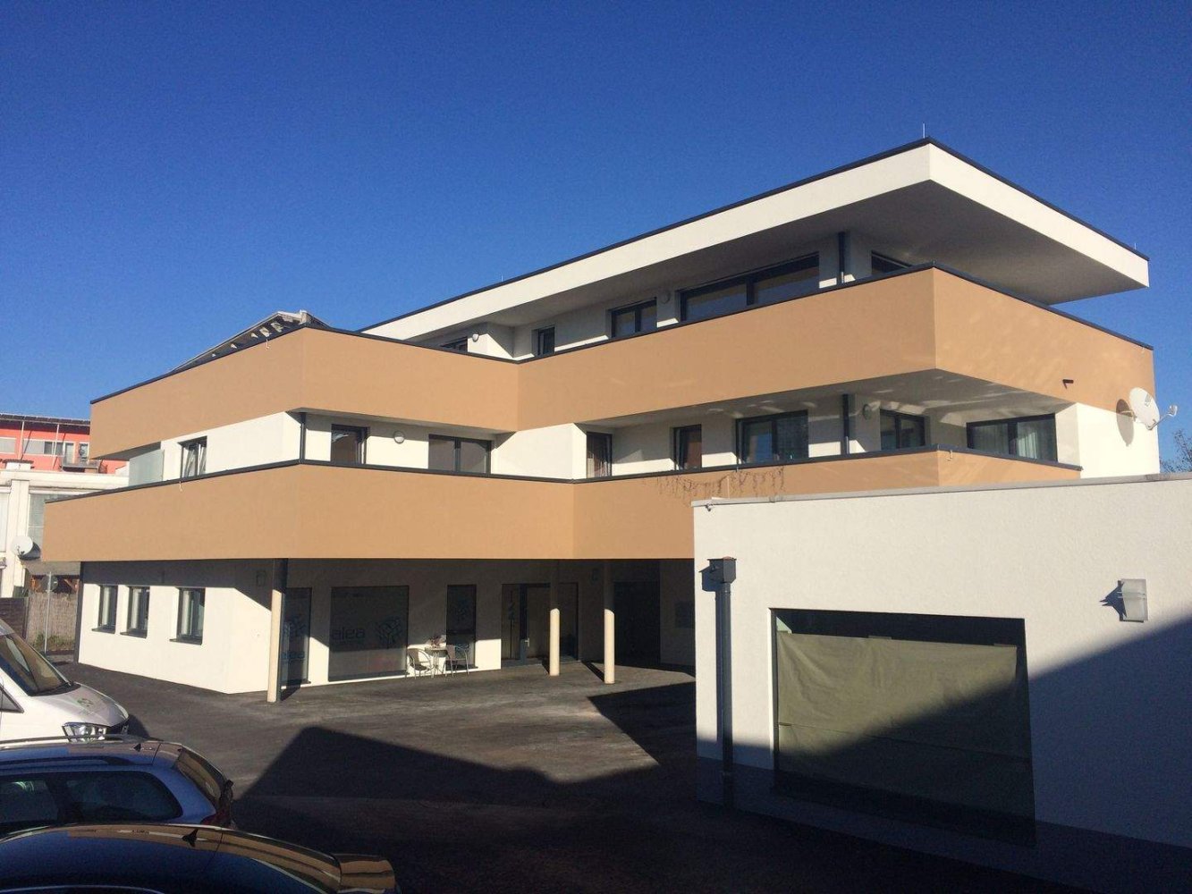 Bâtiment à Deutschlandsberg, Austria 991m² No. 182411