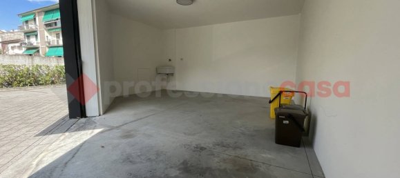 2 rooms Apartment in Empoli, Italy No. 261734 12