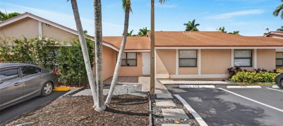 2 Schlafzimmer Gewerbliche Immobilien in Miami, USA, Nr. 615454 6