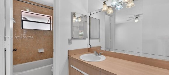 2 Schlafzimmer Gewerbliche Immobilien in Miami, USA, Nr. 615454 15