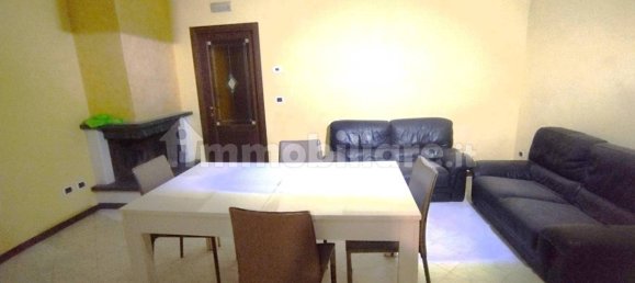 3 bedrooms Apartment in Avezzano, Italy No. 348145 7