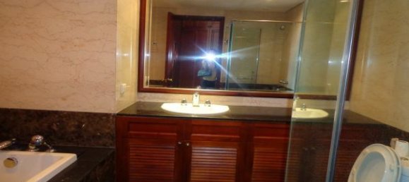 2 bedrooms Apartment in Hai Ba Trung, Vietnam No. 6410 5