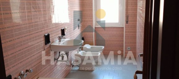 Квартира с 4 спальнями в Милан, Италия № 357824 13